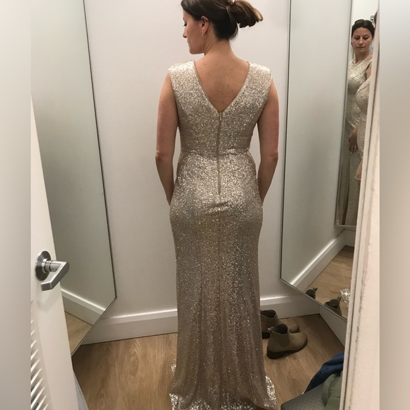 Gorgeous Dress - Picture 2 of 9